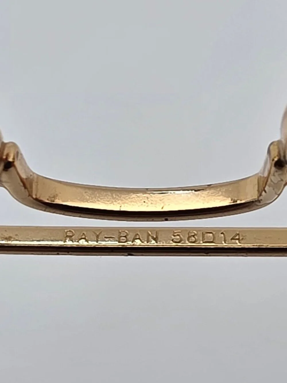 Ray-Ban this listing